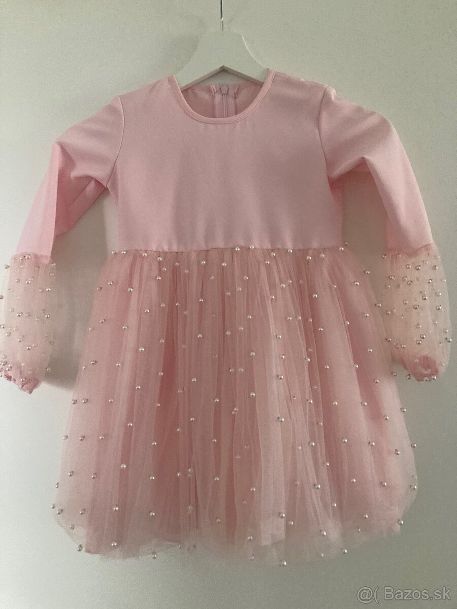 Dievčenské šaty/110