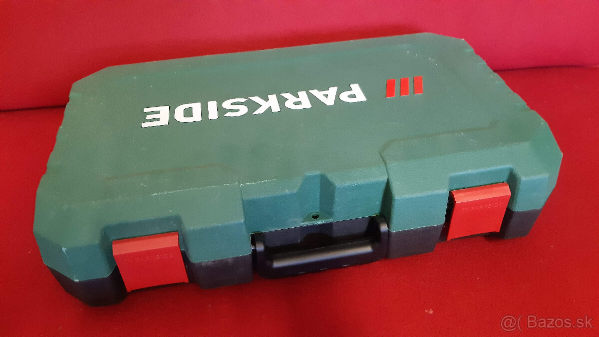 Predám 2 kufríky z Parkside.