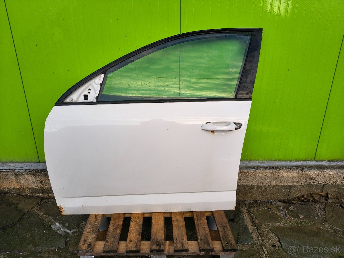 Predné ľavé dvere Octavia 3