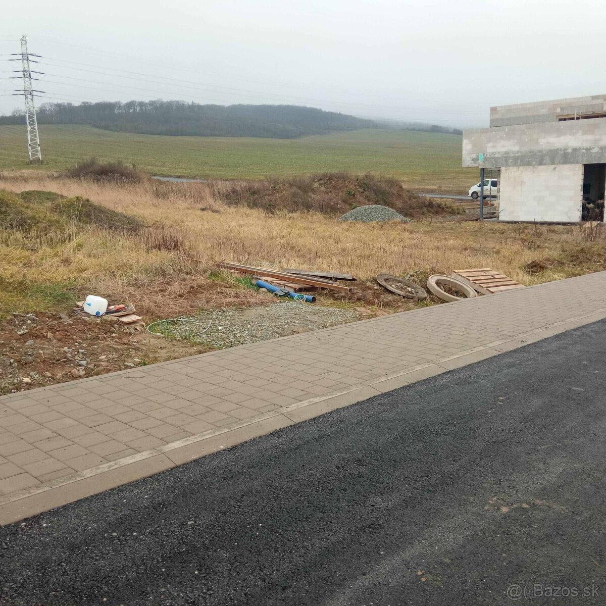 RealityKolesár predáva pozemok 590m2 Hrašovík KE okolie