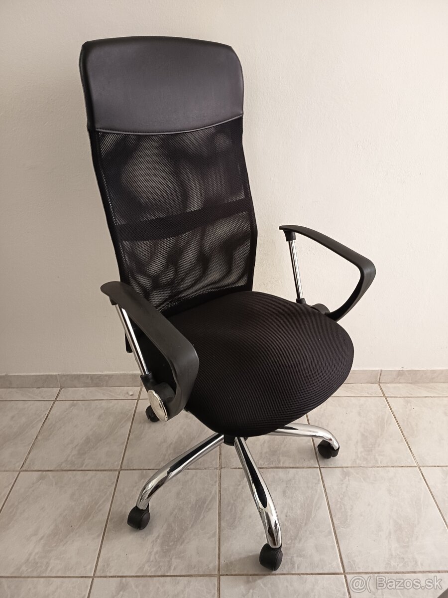 Kancelárska stolička