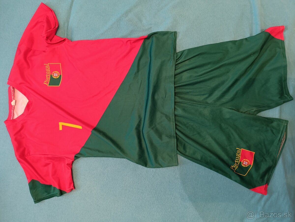 Dres Ronaldo.