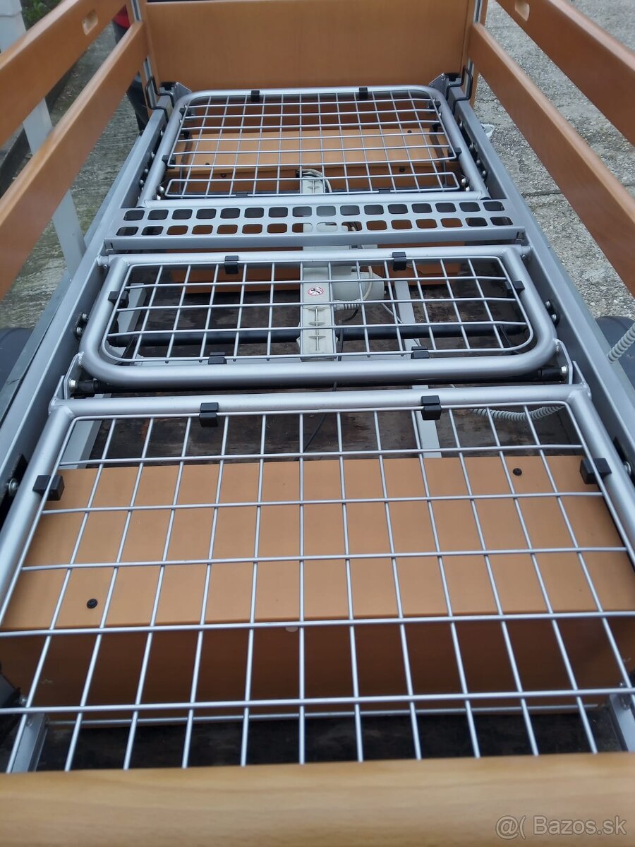 Elektrická polohovatelna posteľ