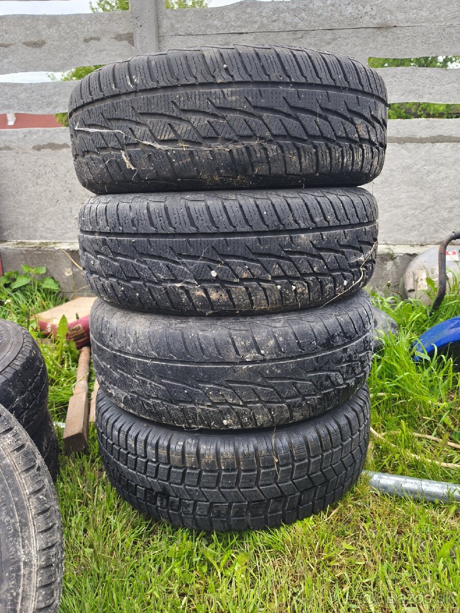 Predám kolesá z land Rover freelander 5x114,3 r16