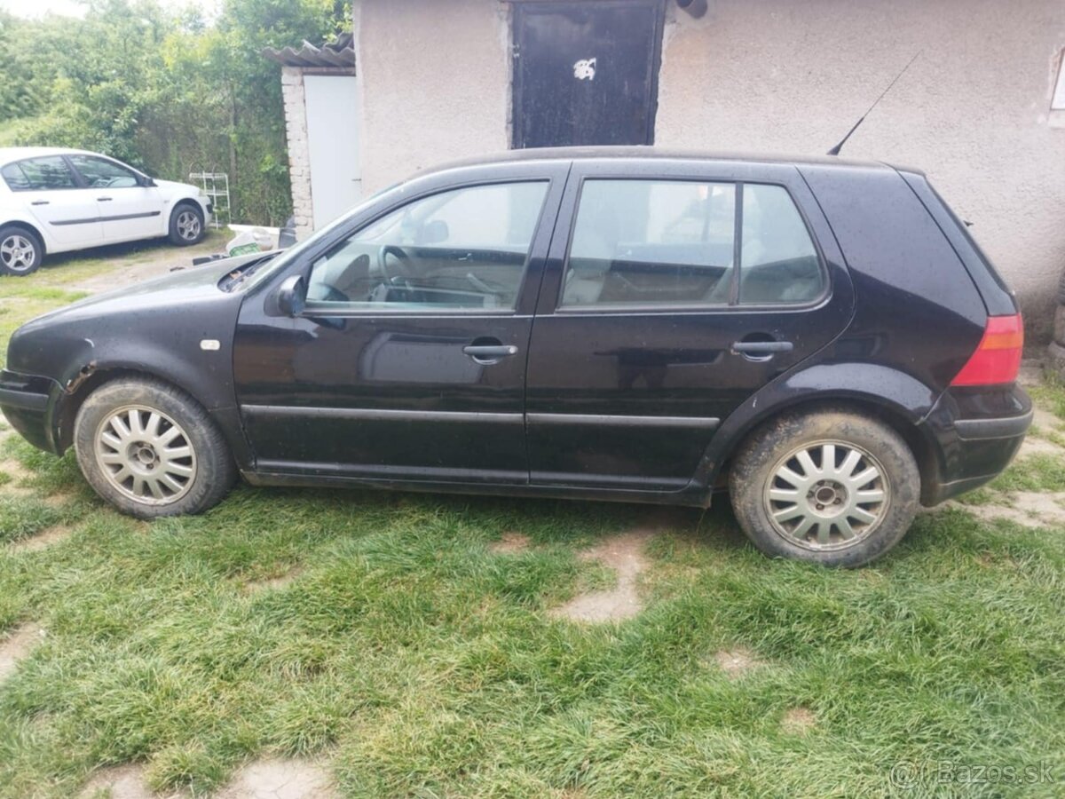 Predám rozpredám golf 4