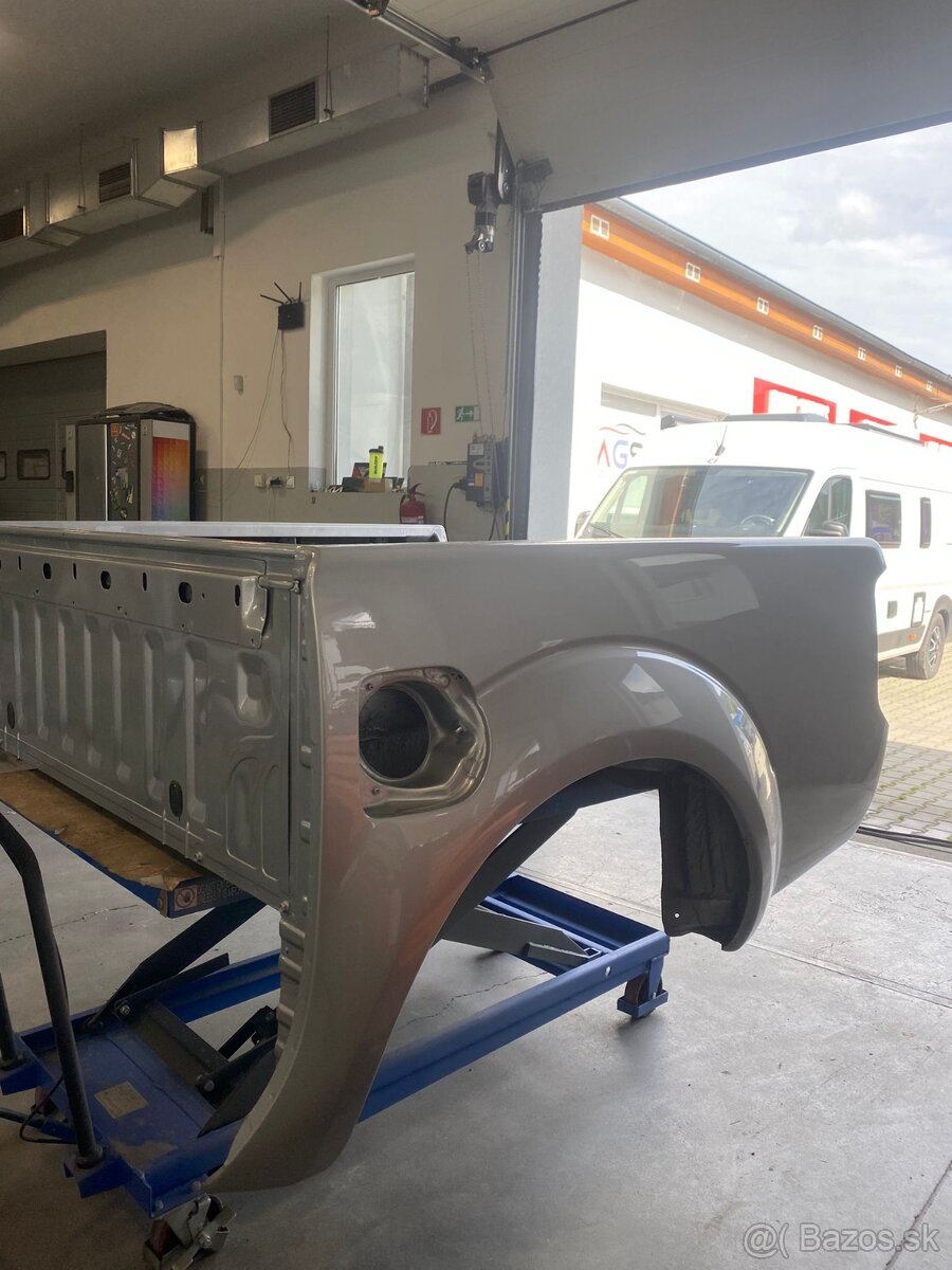 Nissan Navara Korba