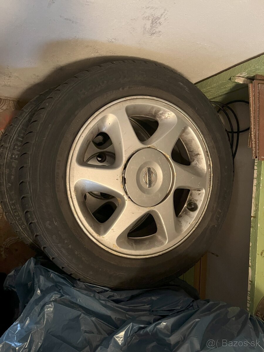 Disky Almera N16