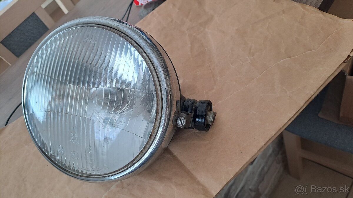 Zetor 25,35,50,Praga V3S,Velorex