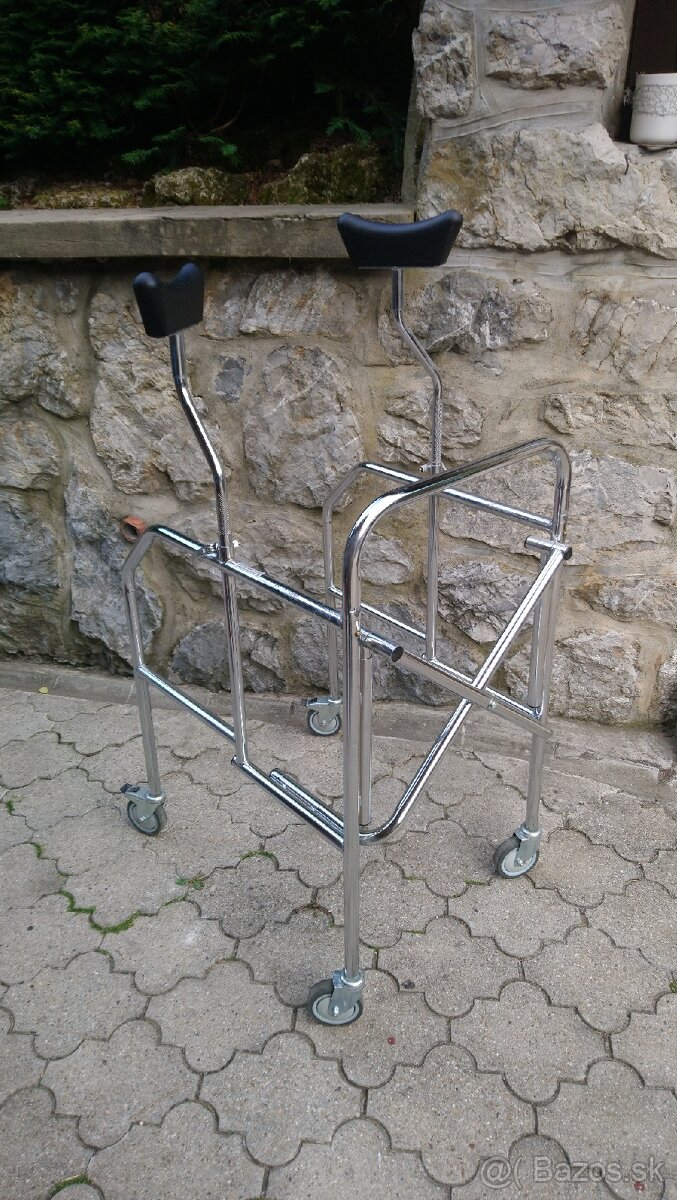 Podpažné chodítko Moretti