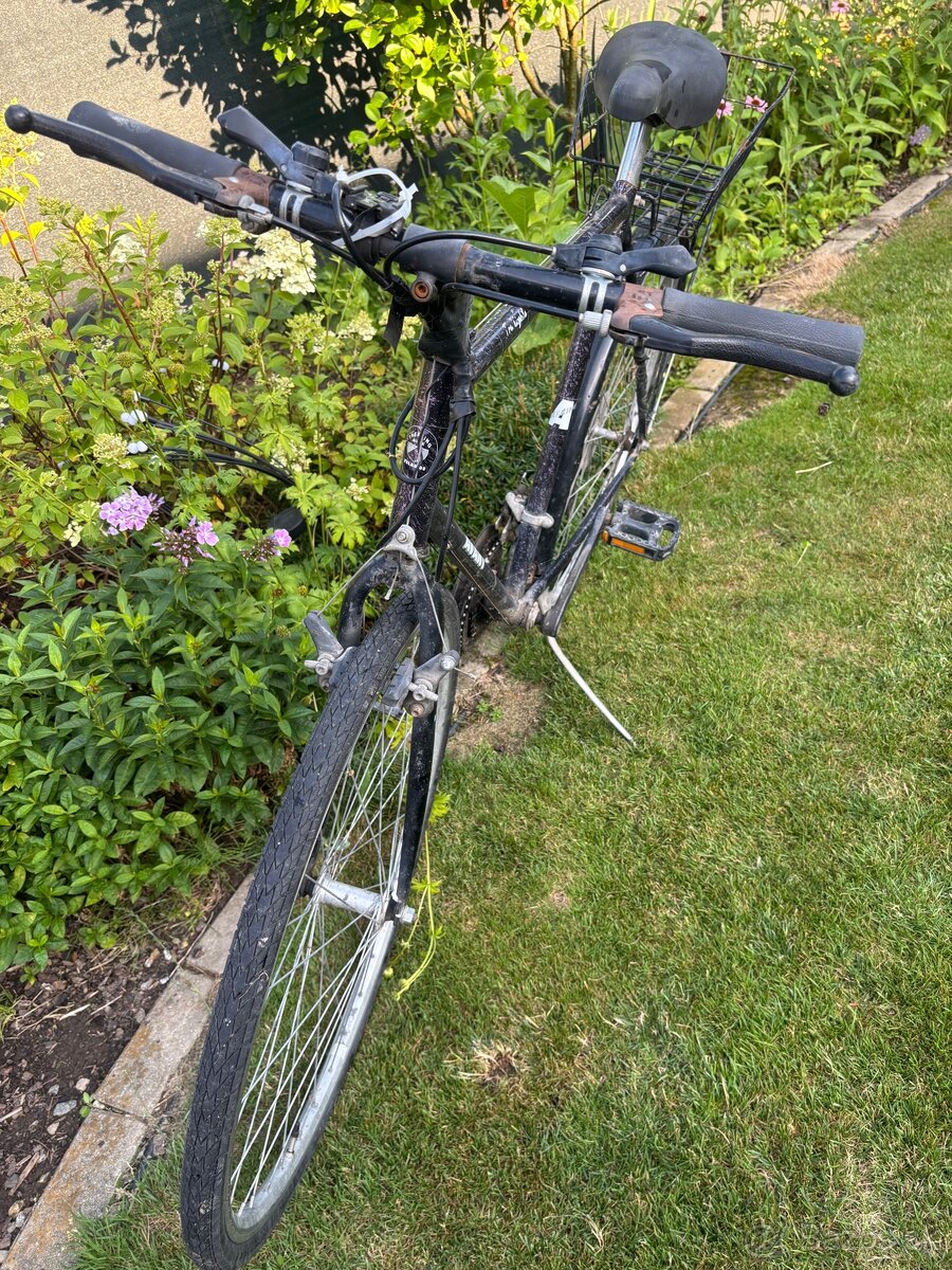 Cestný bicykel