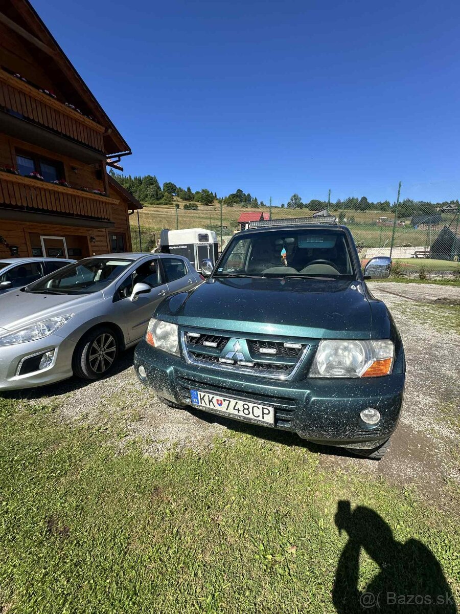 Mitsubishi Pajero 3.2