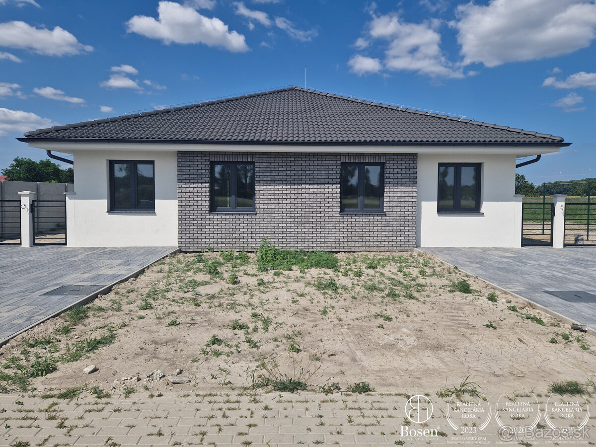 BOSEN | 3izb Rodinný dvojdom s komínom