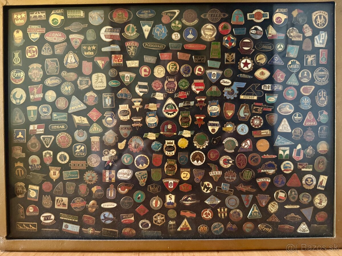 Zbierka odznakov 02