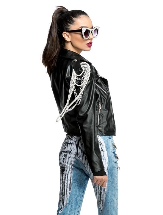 PUSH UP dámske svetlé džínsy s anjelskými krídlami vzadu