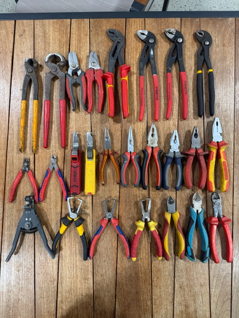 Predam kluce blicky srobovaky kombinacky noznice na plech