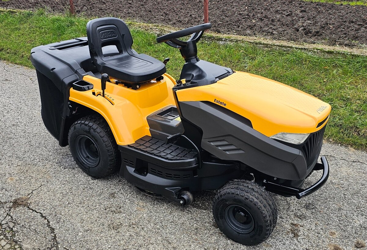 STIGA ESTATE 384 ... ZARUKA