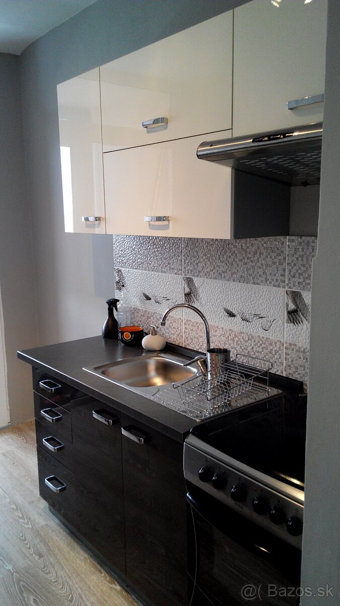 Predám 2 izbový byt