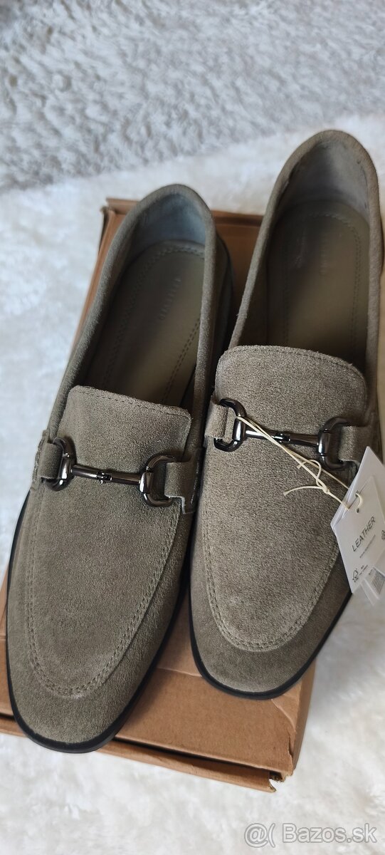 Nové dámske kožené mokasíny