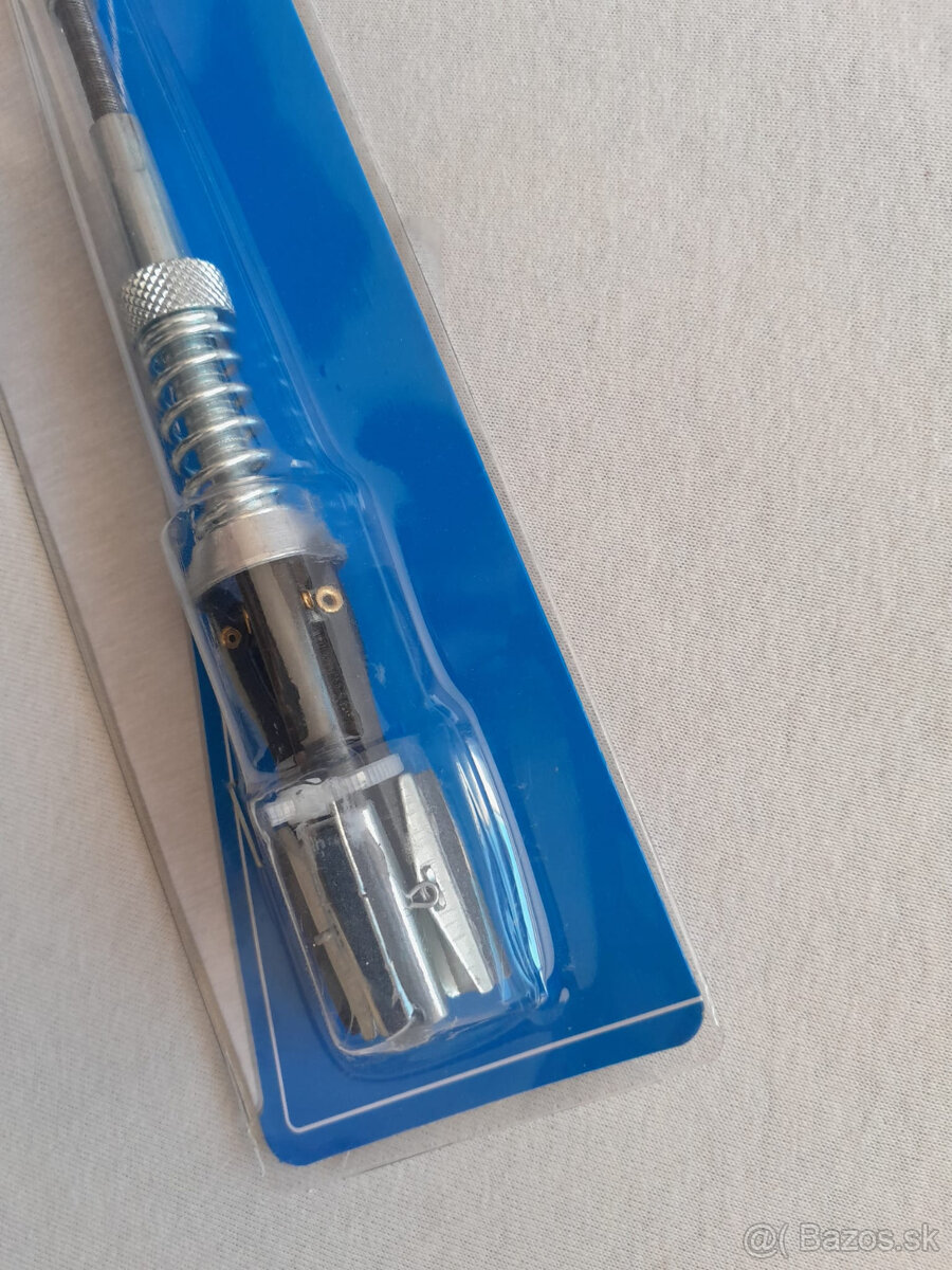 Prípravok na honovanie valca