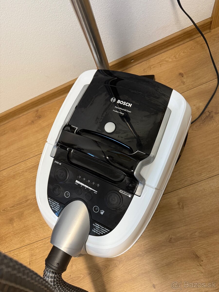 Bosch AquaWash & Clean