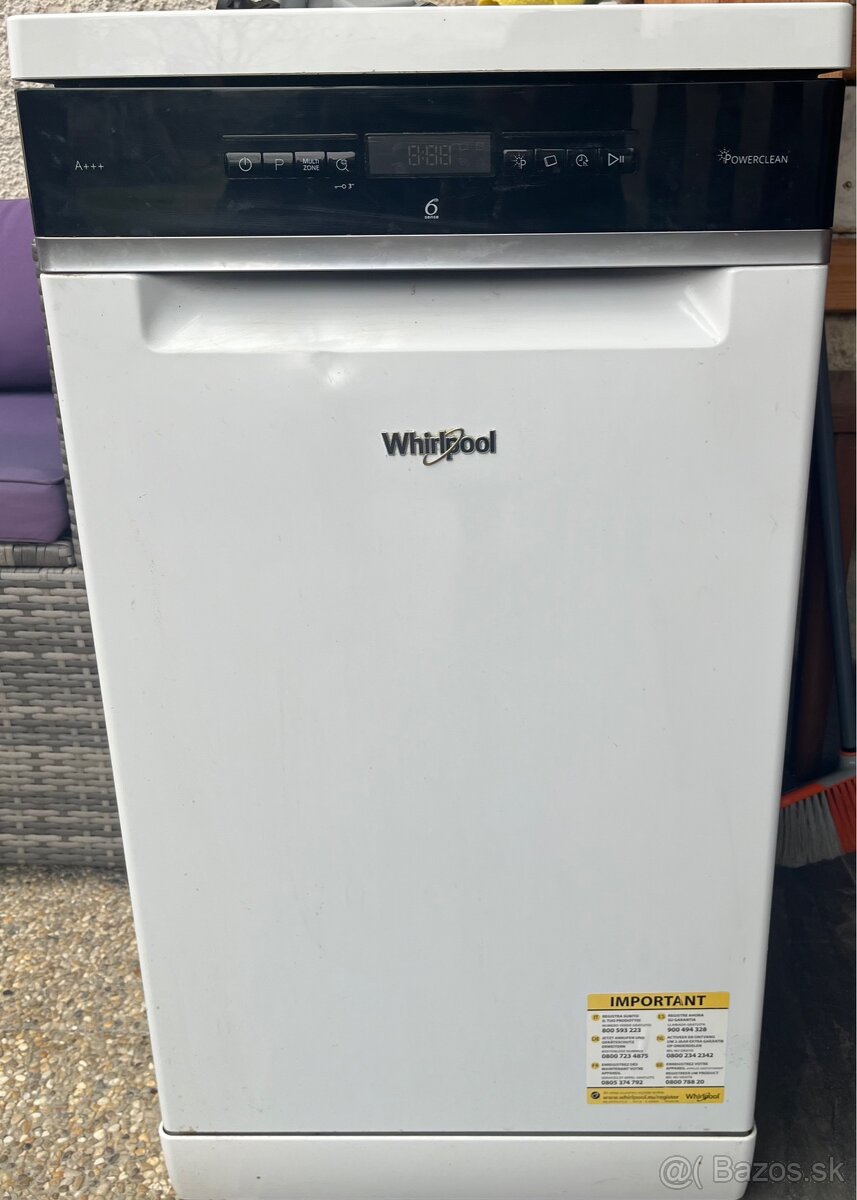 Umývačka riadu Whirlpool biela