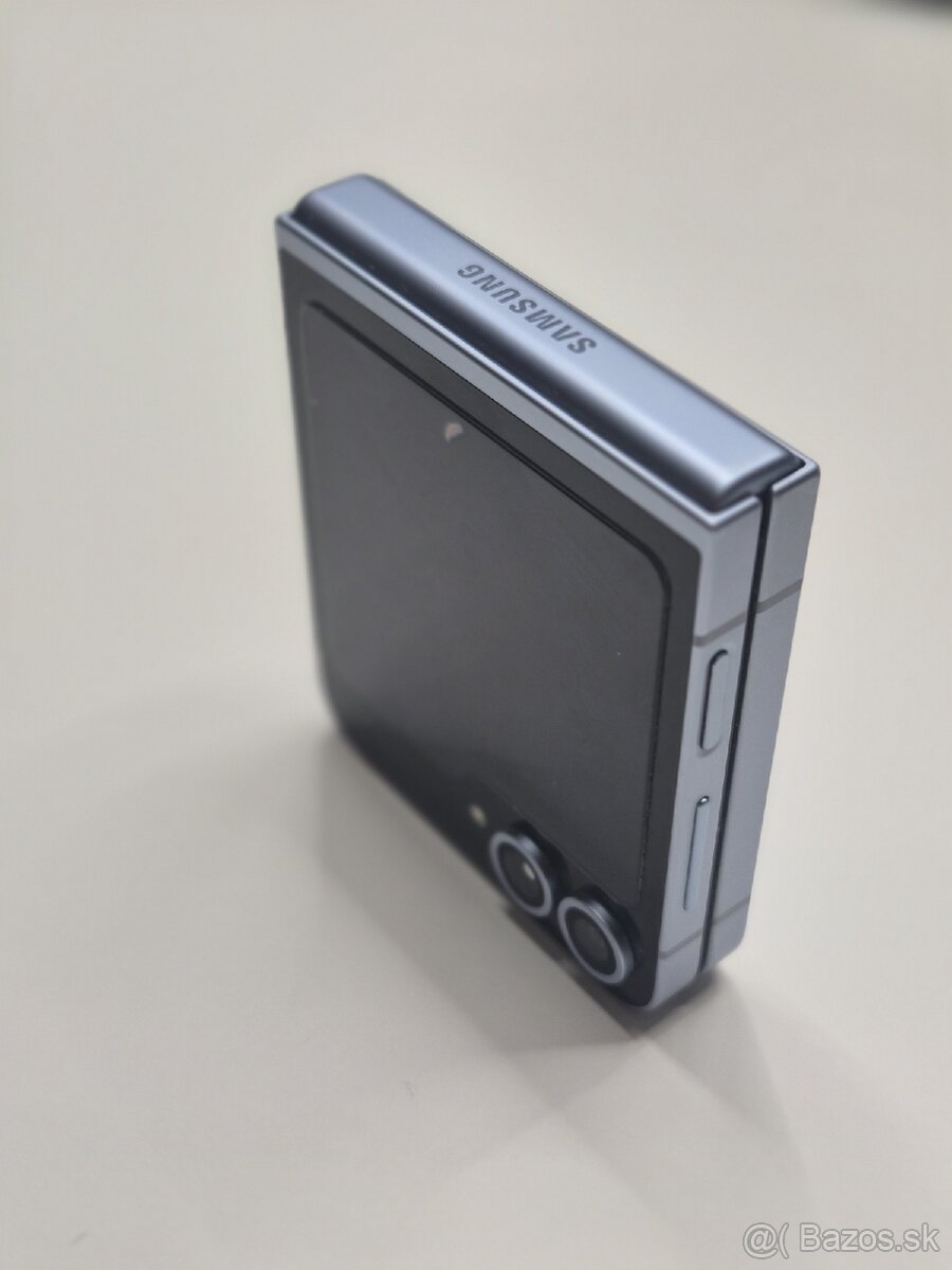 Samsung Galaxy Z Flip6,8/256gb