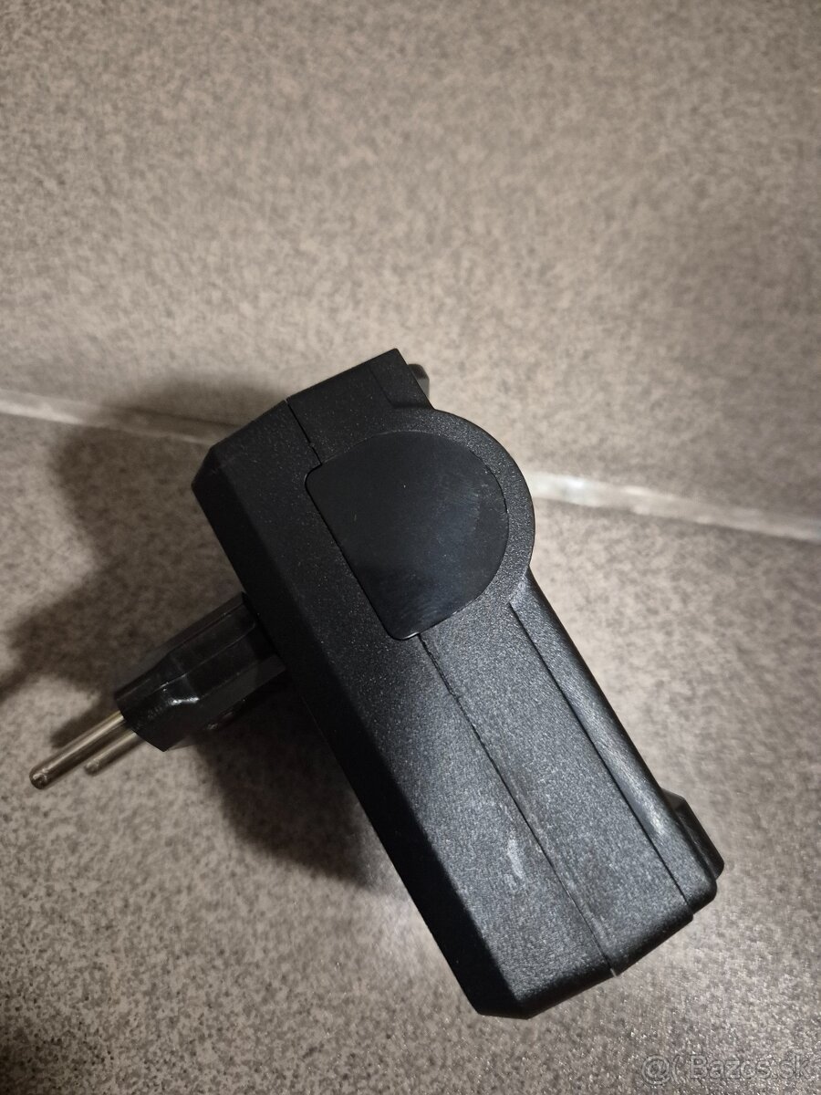 Nabíjačka batérii 18650