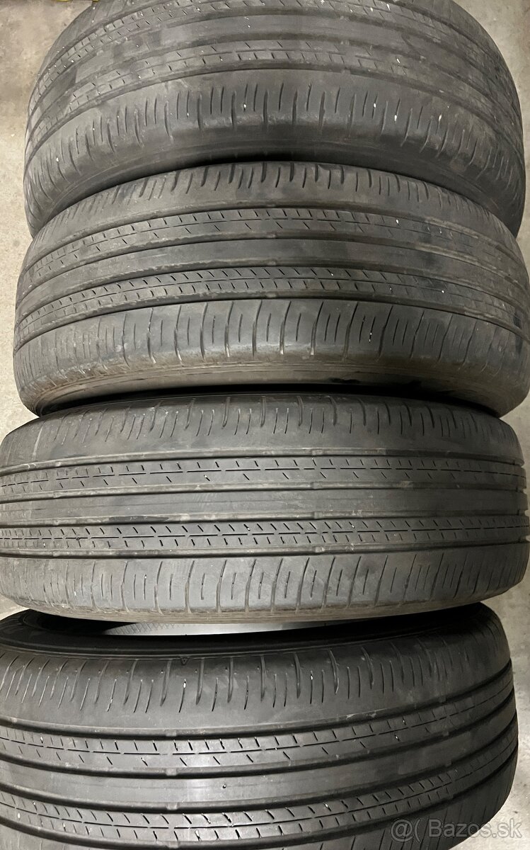 225/60R18 letne pneumatiky