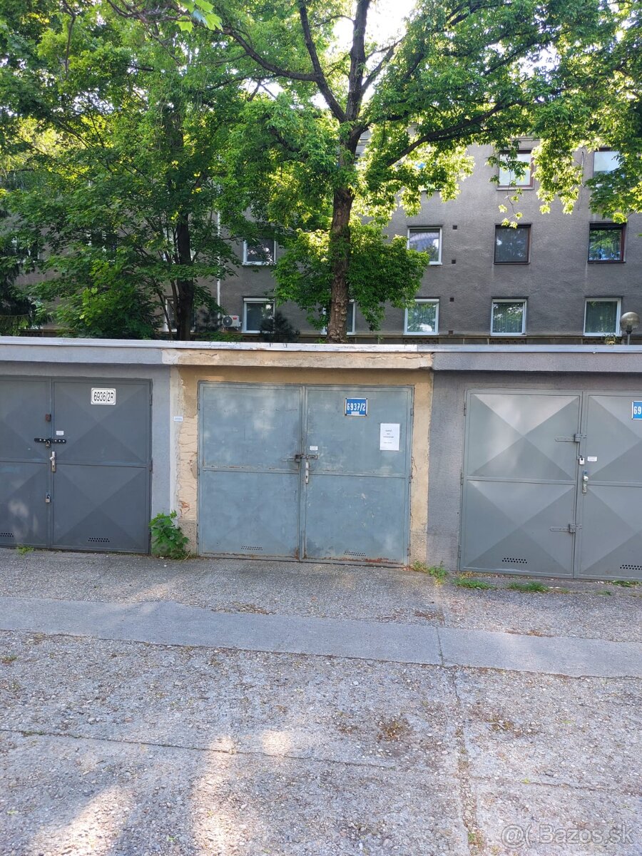 Prenajmen garáž-Ružová dolina, Bratislava.