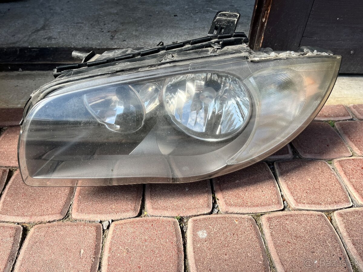 Bmw e87 facelift predné svetlo h7