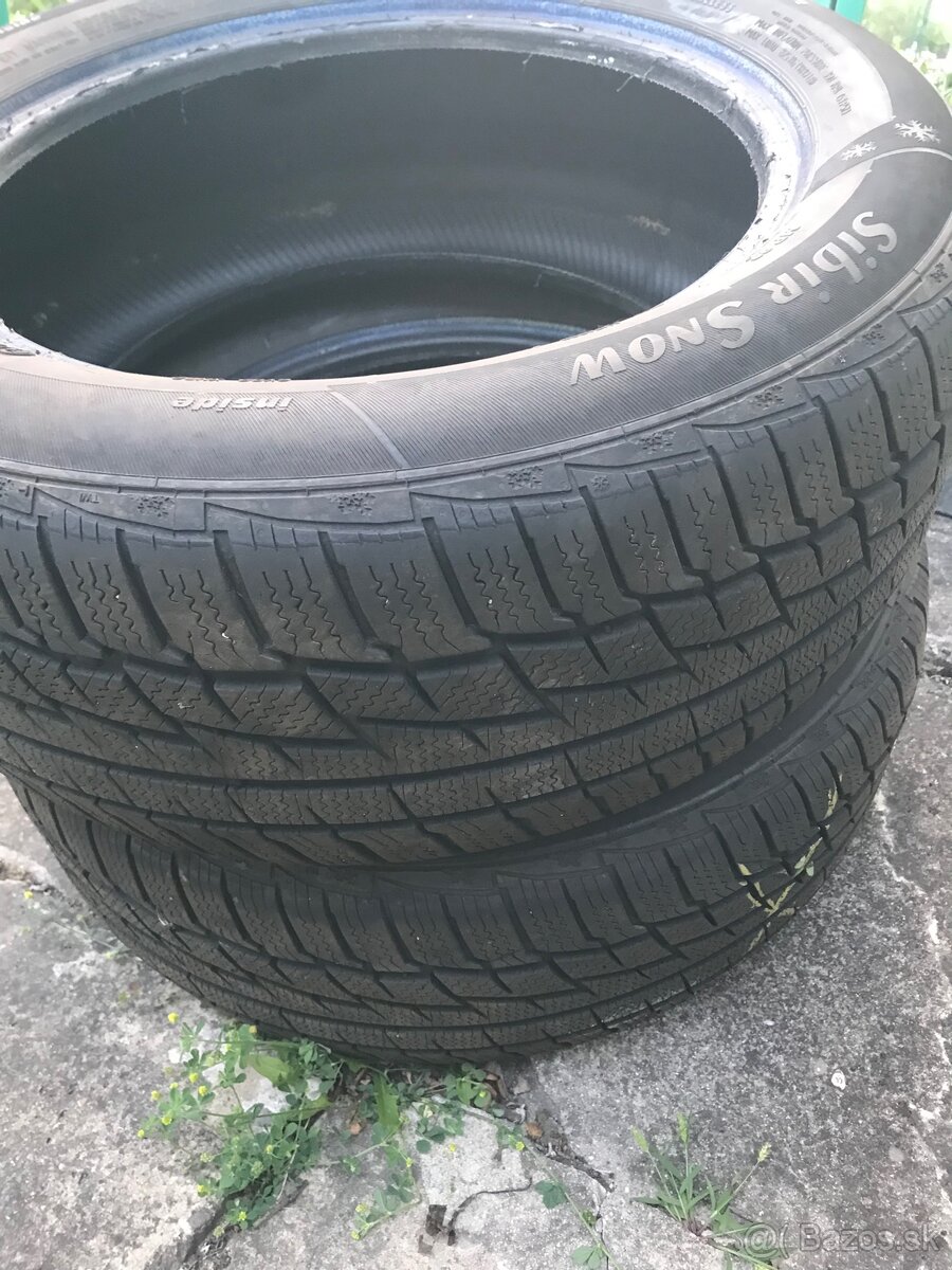 Predám dve jazdené zimné pneumatiky 225/55/17