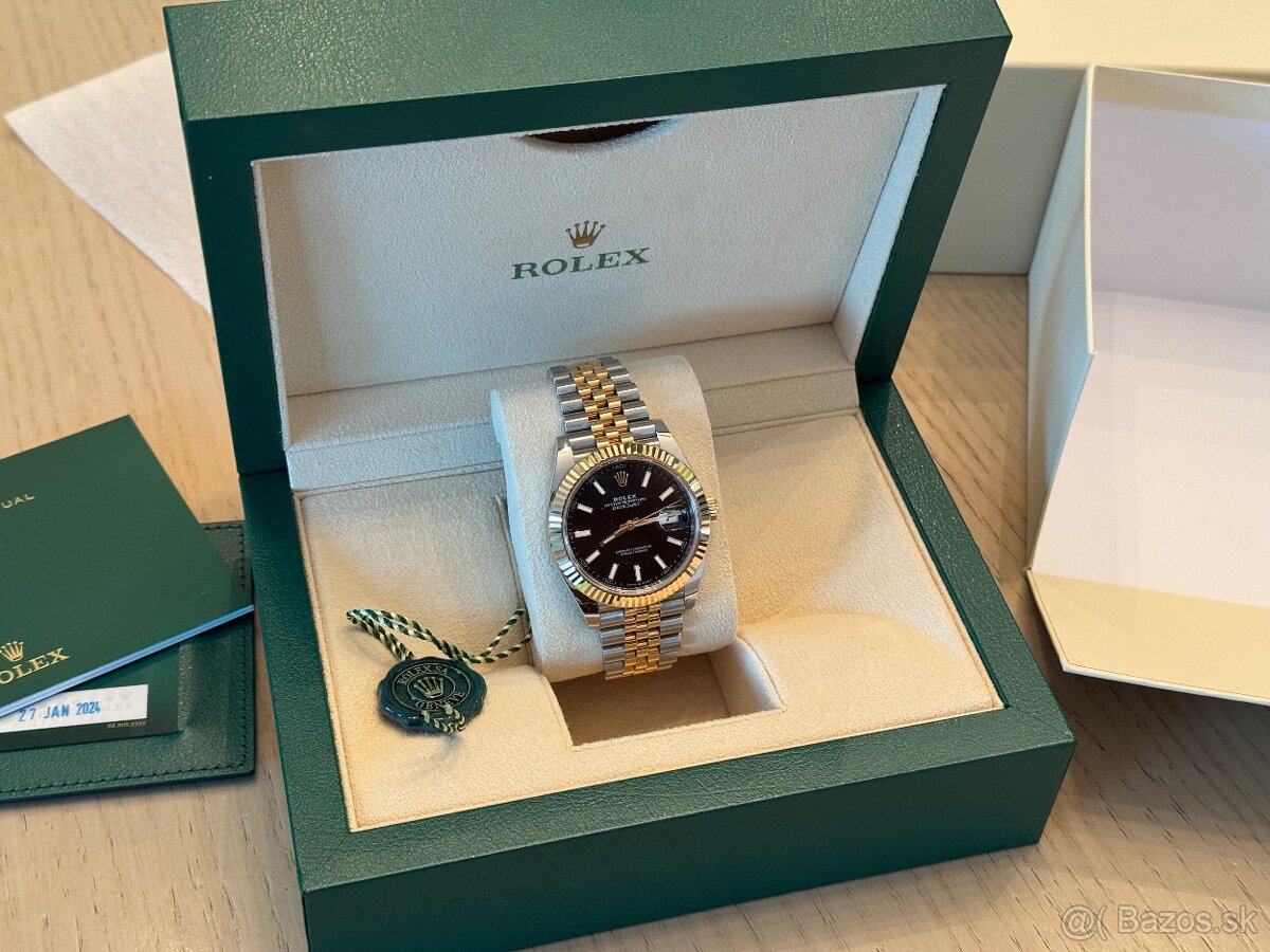 Rolex Datejust 41 126333 Black Index Jubilee