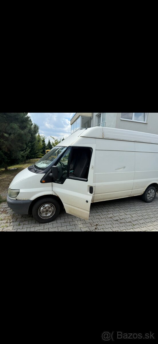 Predám Ford tranzit.