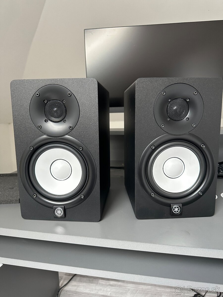 Študiove Reproduktory YAMAHA HS5