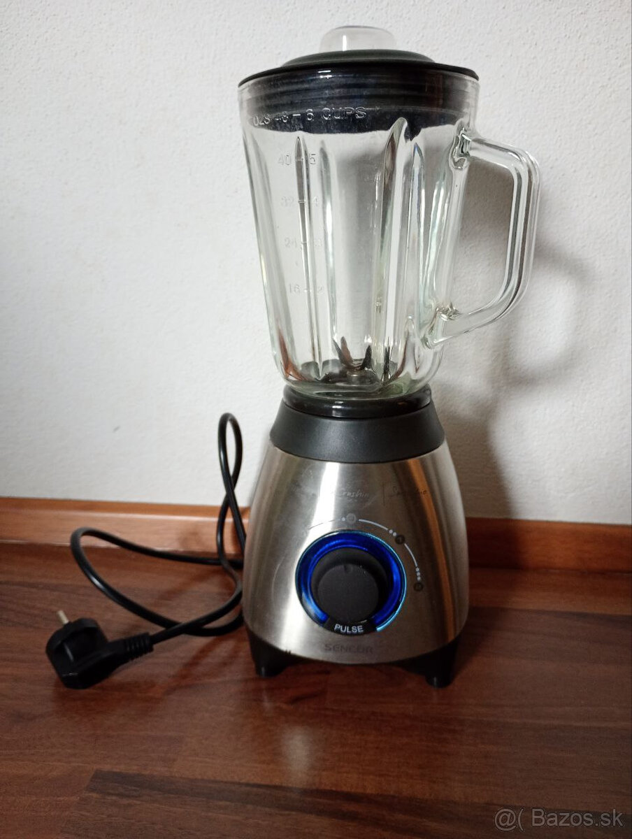 Predam mixer znacky SENCOR
