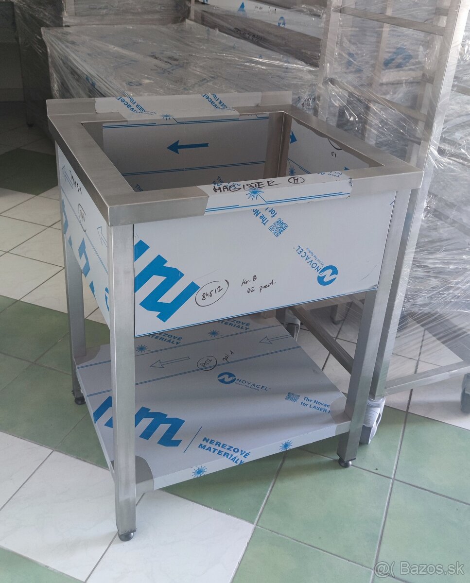 Nerezový drez, jednodrez, dvojdrez, výlevka, umývadlo