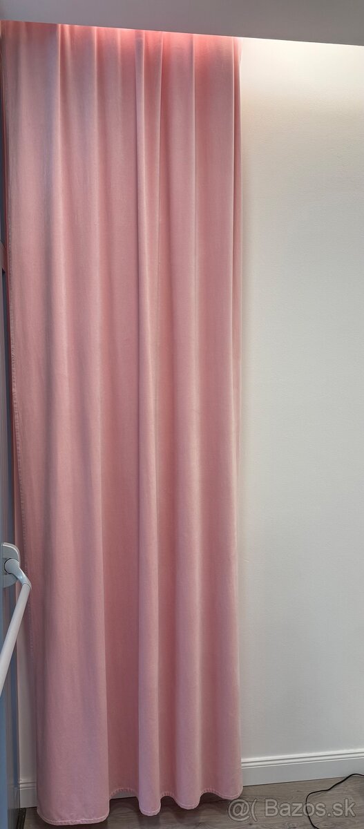 Predám IKEA zatemňovacej závesy Sanela