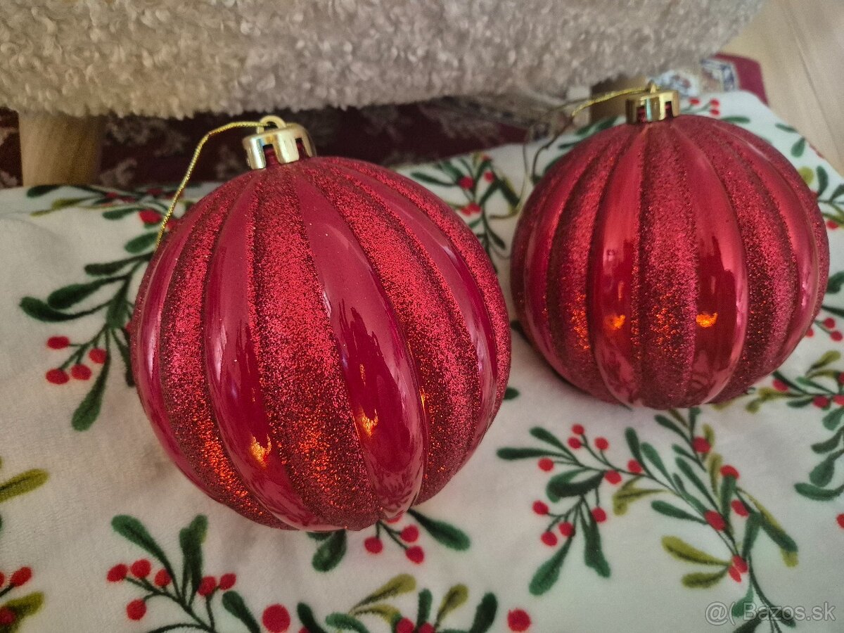 XL vianočné gule priemer 15cm,cena je za 2kusy,iba os. odber