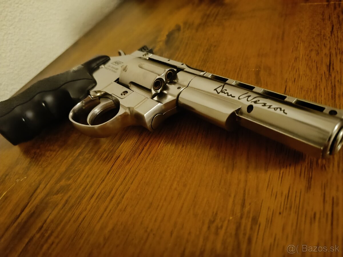 ASG Dan Wesson C02 Airsoft revolver