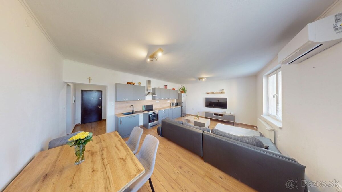 REZERVOVANÉ/ MODERNÝ 2- izbový byt v centre obce Bošany