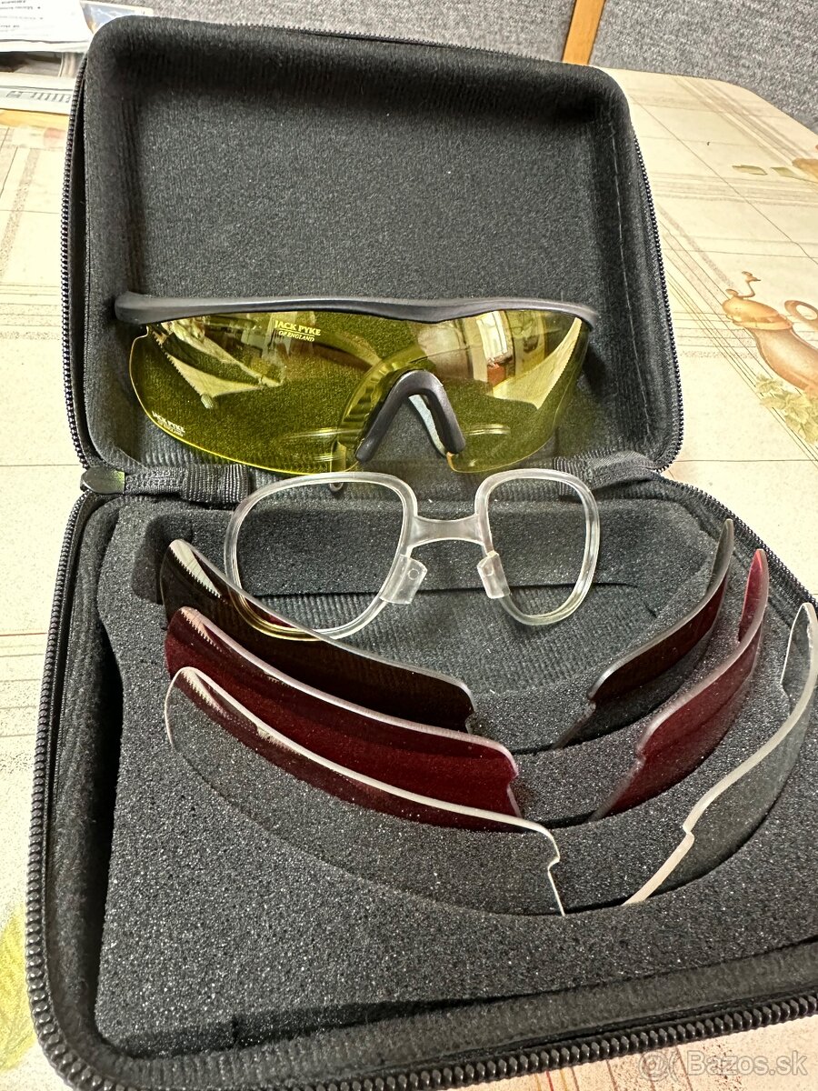 Strelecké okuliare