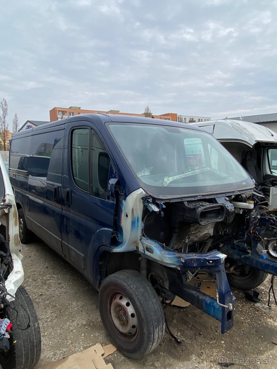 Peugeot Boxer 2.2 v celku na diely