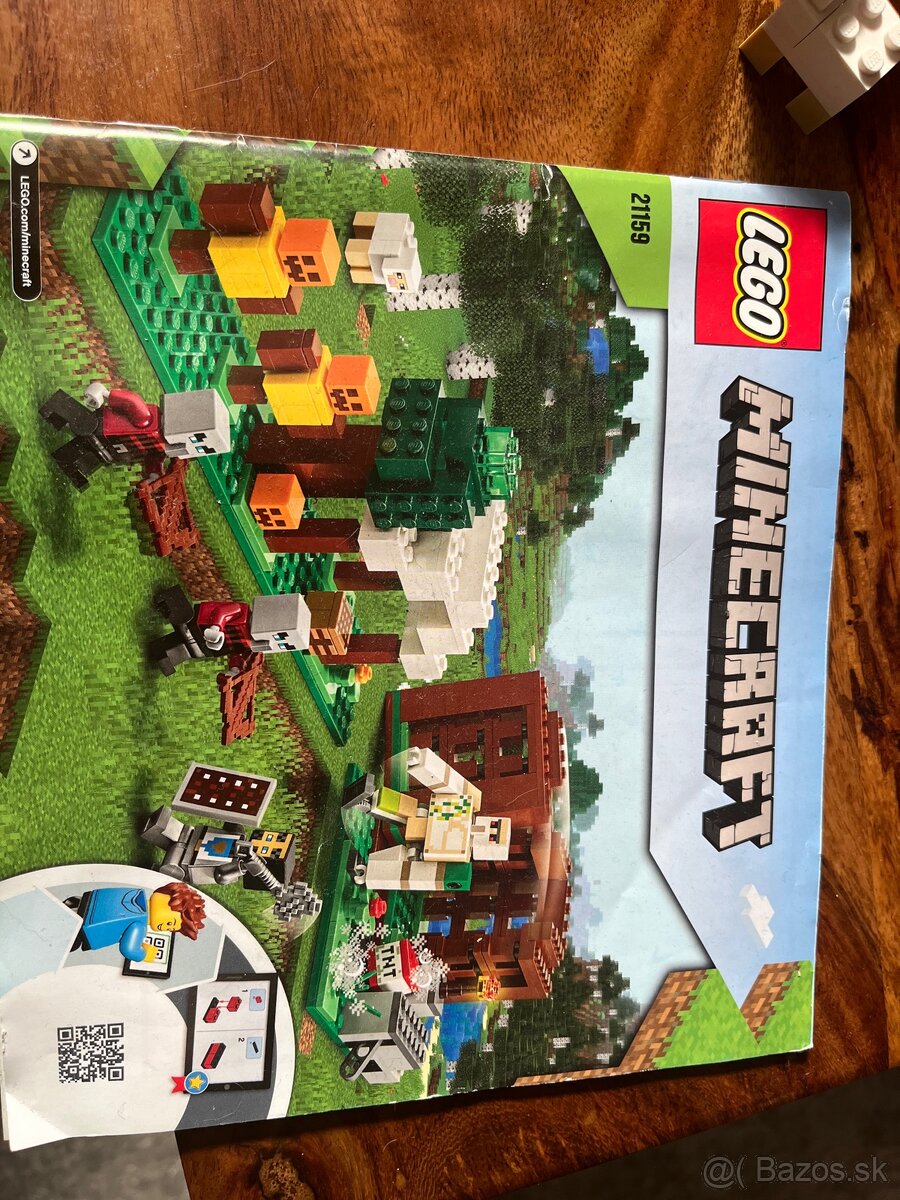 Lego minecraft 21259 Základňa pillagerov