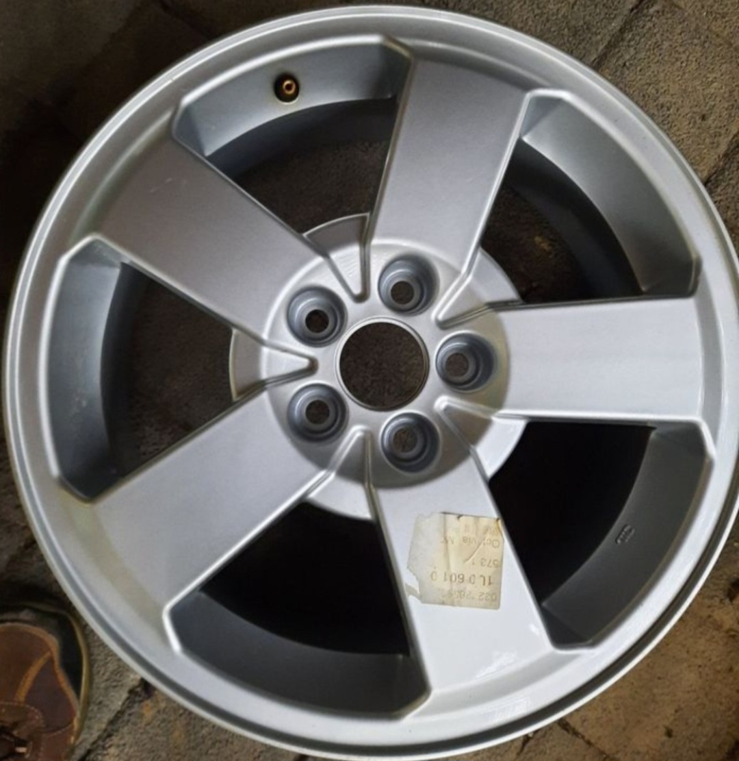 alu kola ŠKODA 6Jx16