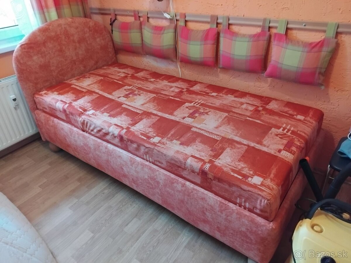 Posteľ - váľanda