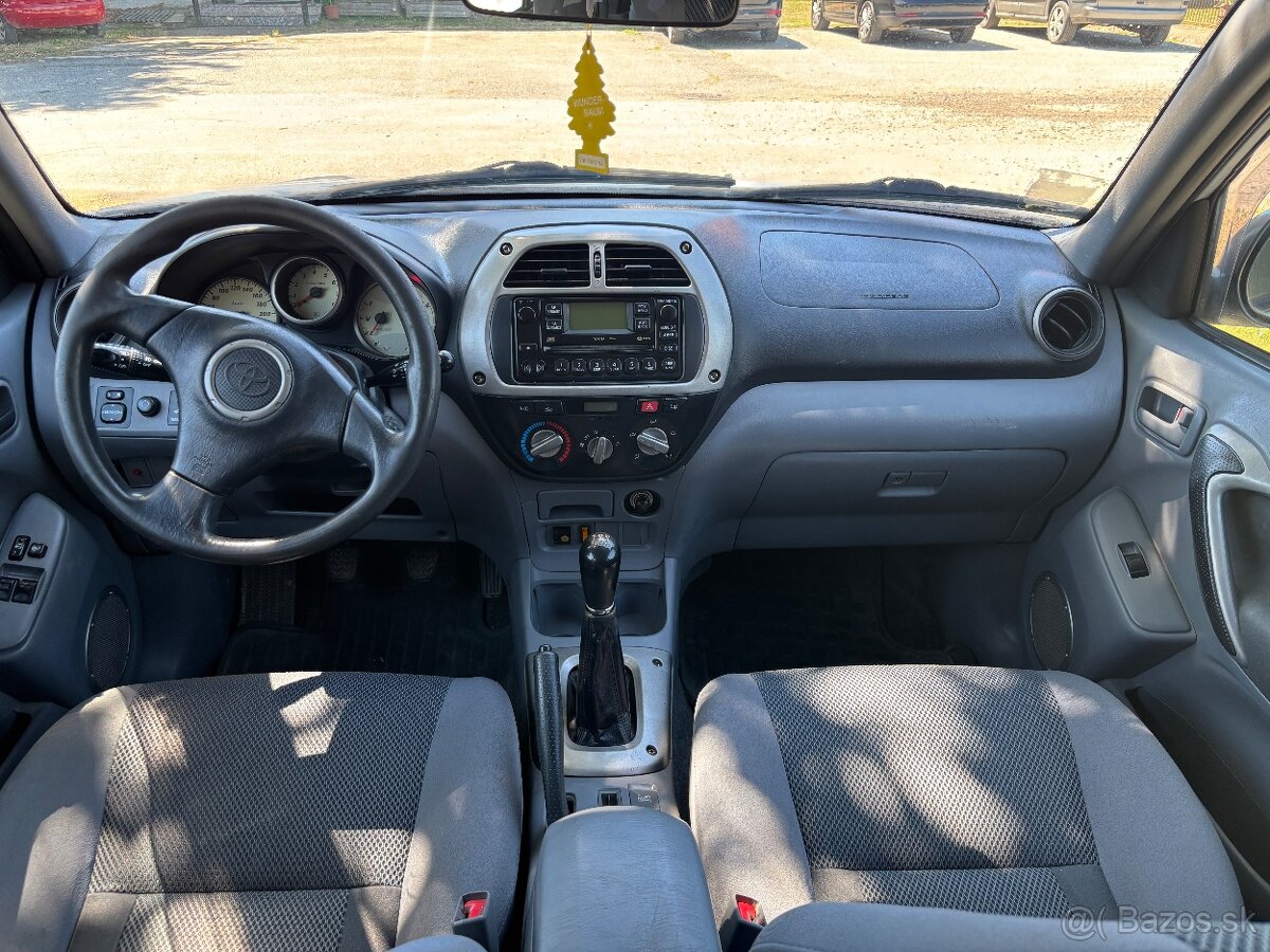 Toyota,Suv 4x4 ,benzin/plyn