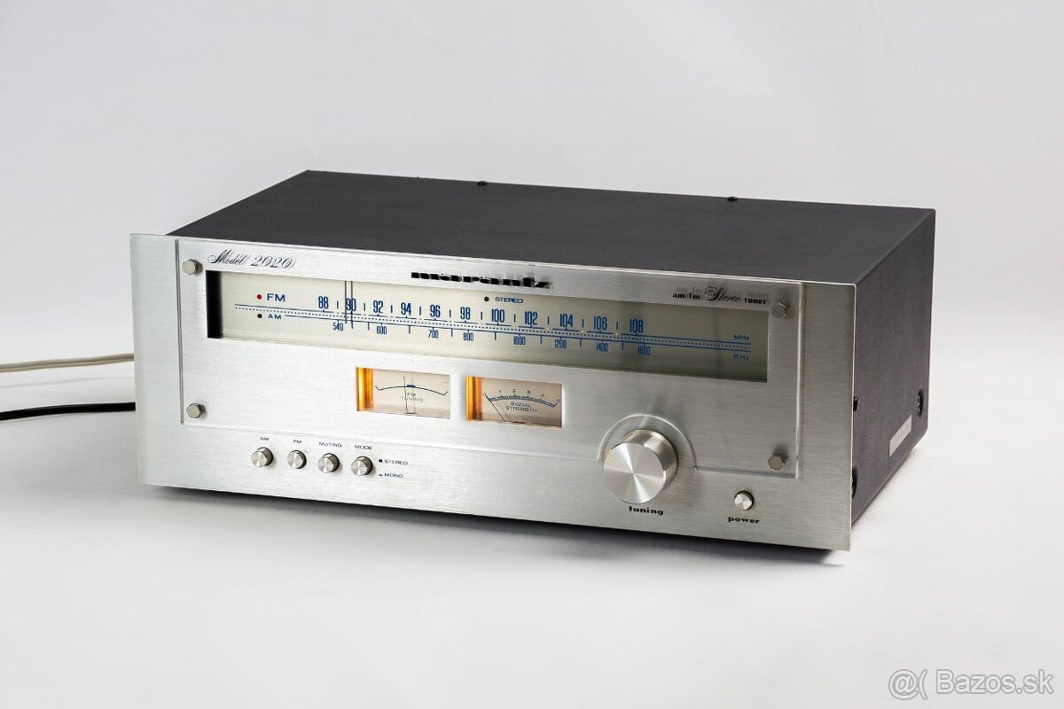 MARANTZ Model 2020 / prémiový tuner