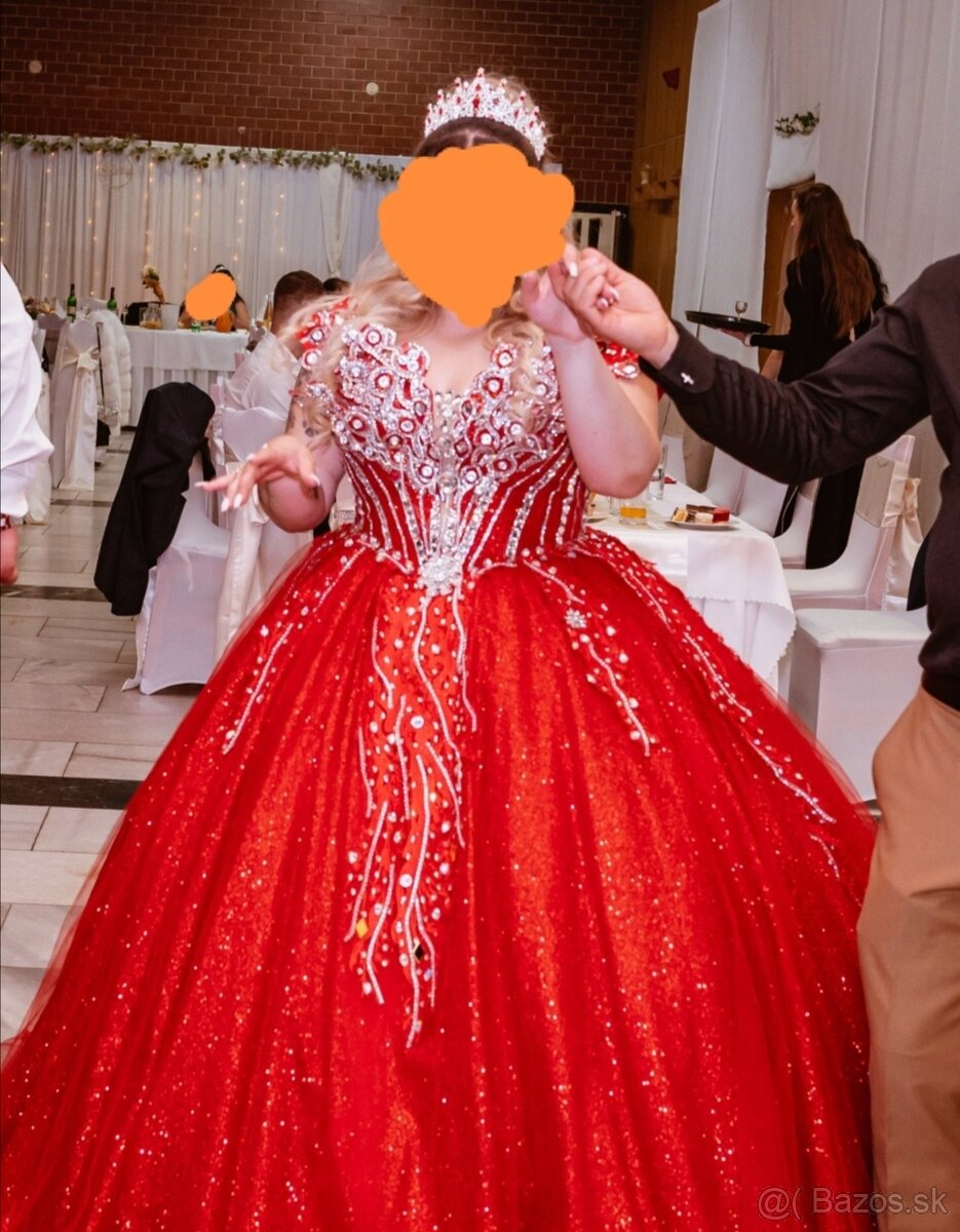 ✨ Na predaj exkluzívne svadobné a popolnočné šaty ✨