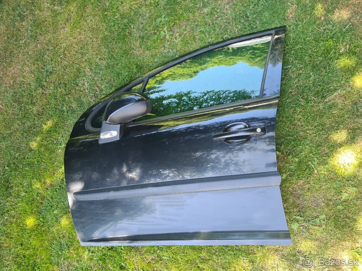 Peugeot 207 kompletné dvere predné, zadne