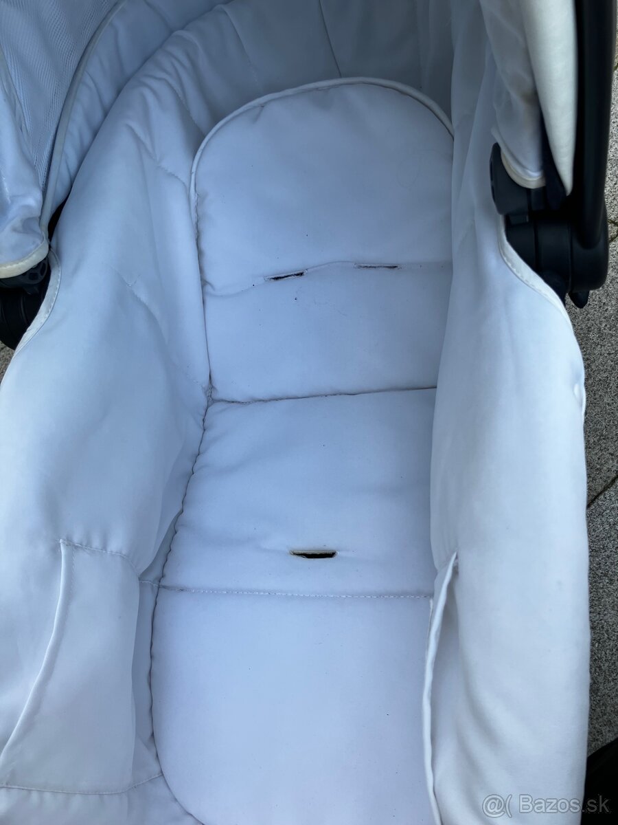 Darujem vaničku ku kočíku Peg-Pérego